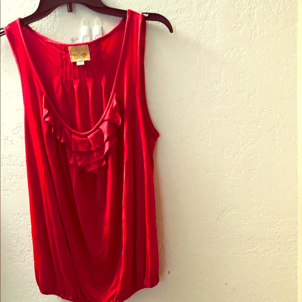 🦋FOREVER Womens Top. M